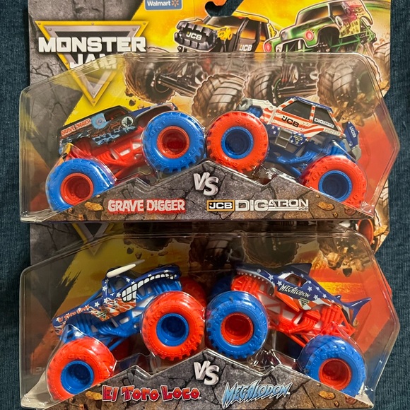 Stars&Stripes Grave Digger vs JCB Digatron & El Toro Loco...